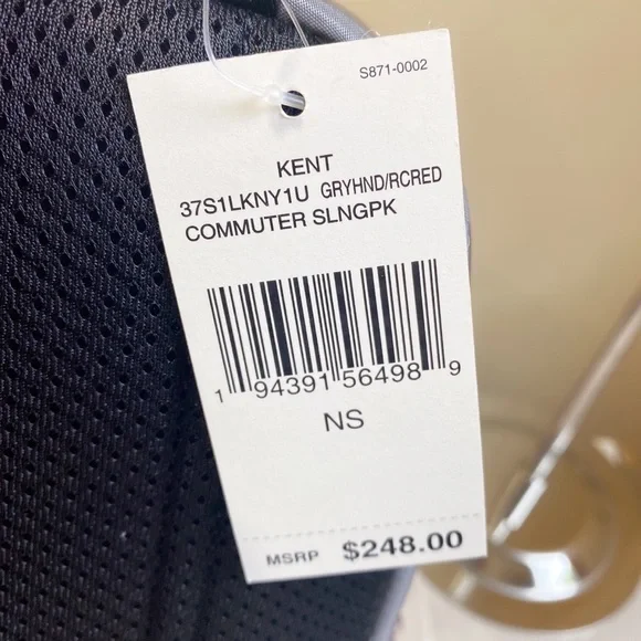 Michael Kors MENS Kent nylon Sling Pack - Picture 6 of 10